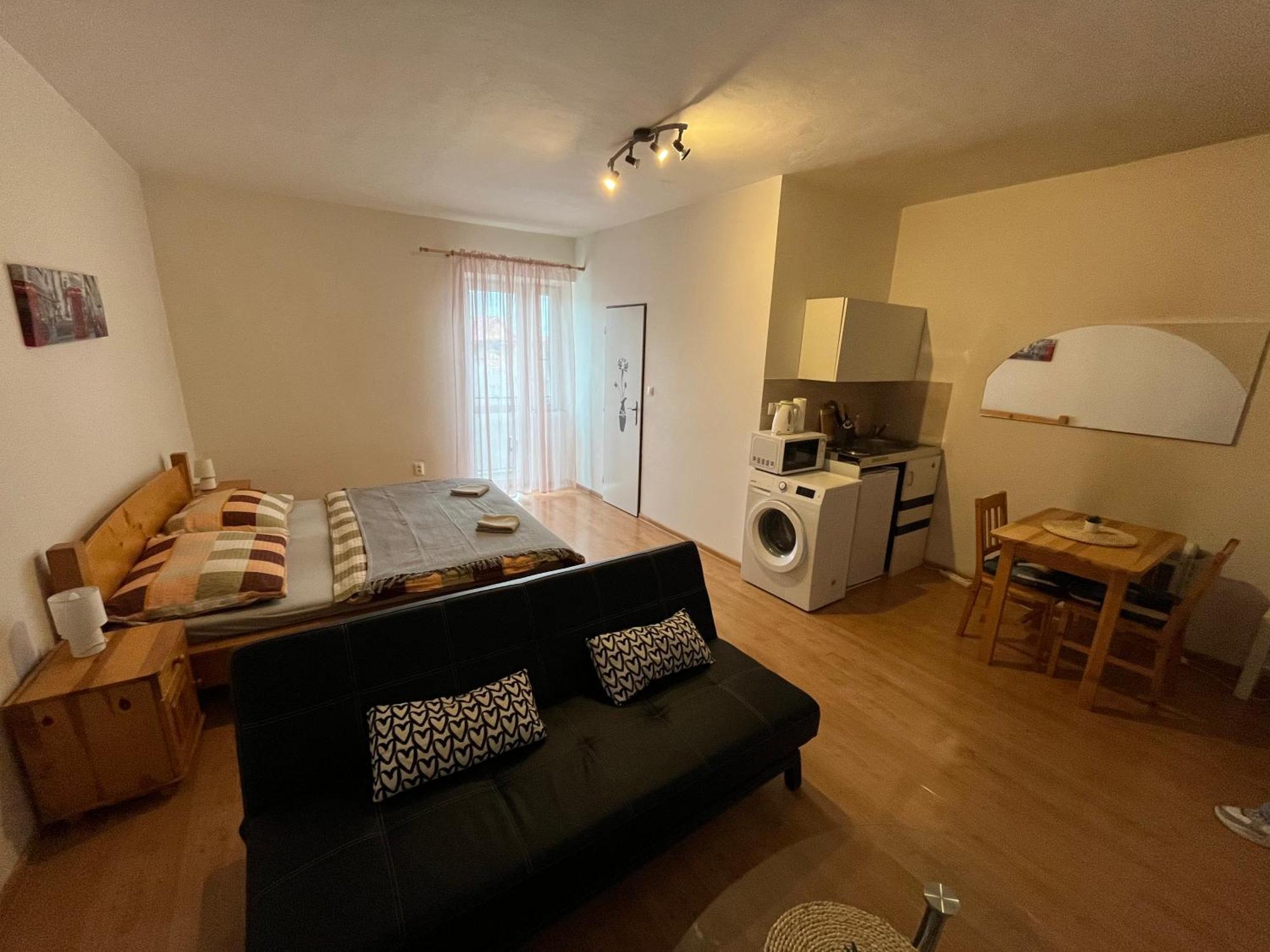 Apartman Centrum Banska Bystrica Ngoại thất bức ảnh