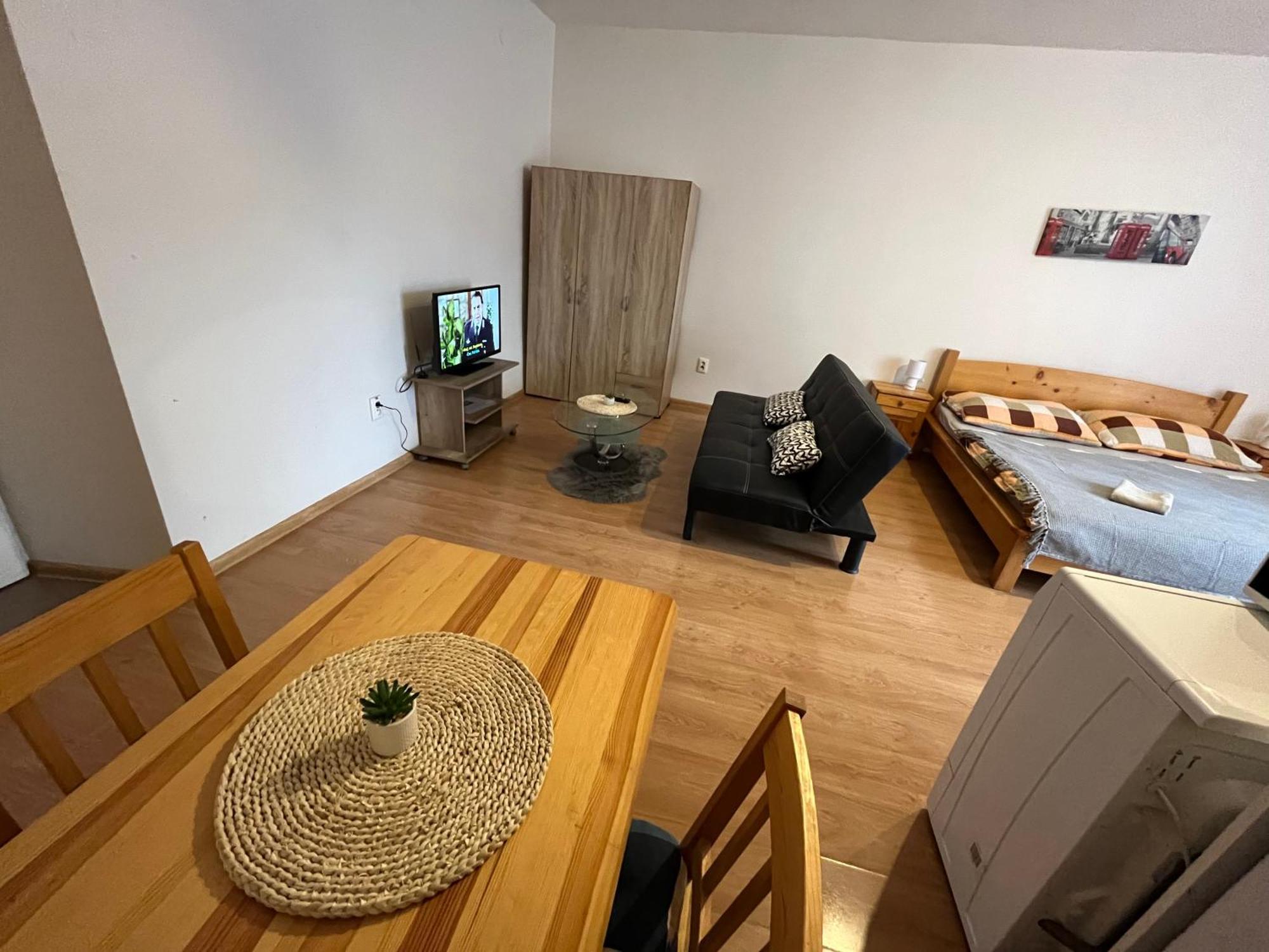 Apartman Centrum Banska Bystrica Ngoại thất bức ảnh